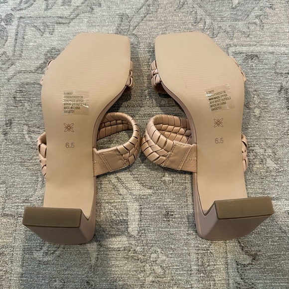 NWT BCBGeneration Braided Nude Heeled Sandals - Picture 3 of 5